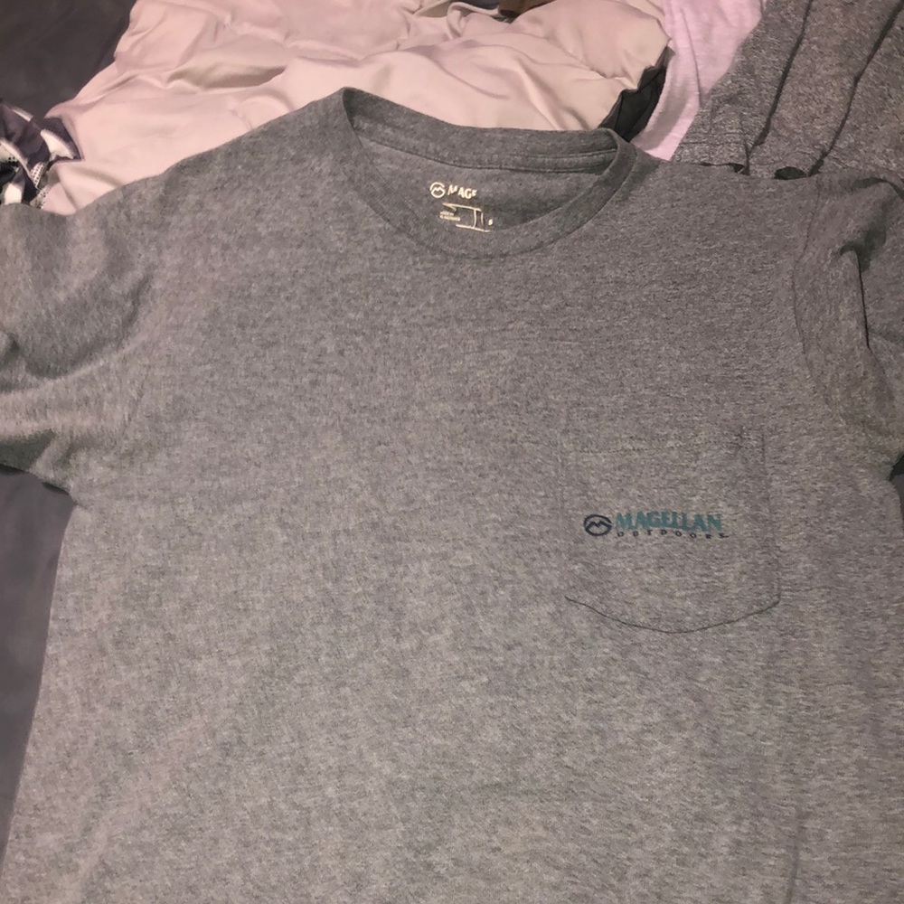 grey shirt, magellan